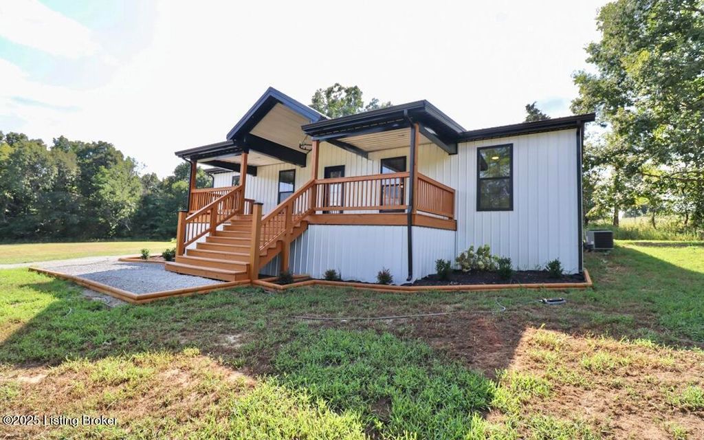 Photo of 471 Shores Rd, Falls Of Rough, KY 40119 (MLS # 1703738)