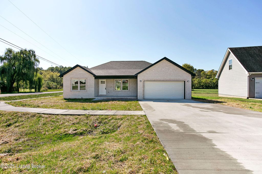 Photo of 900 Edgebrook Dr, Vine Grove, KY 40175 (MLS # 1701581)