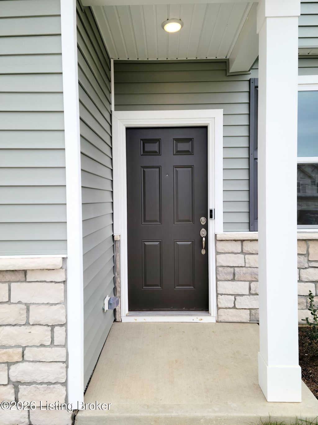 Photo of 8308 Fairmount Rd, Louisville, KY 40291 (MLS # 1707615)