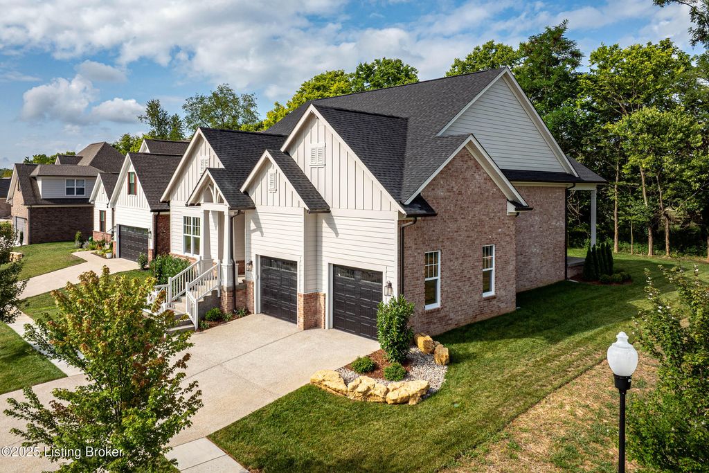 Photo of 3300 Catalpa Farms Dr, Fisherville, KY 40023 (MLS # 1694887)