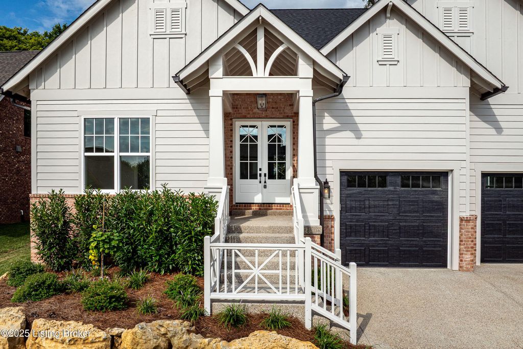 Photo of 3300 Catalpa Farms Dr, Fisherville, KY 40023 (MLS # 1694887)