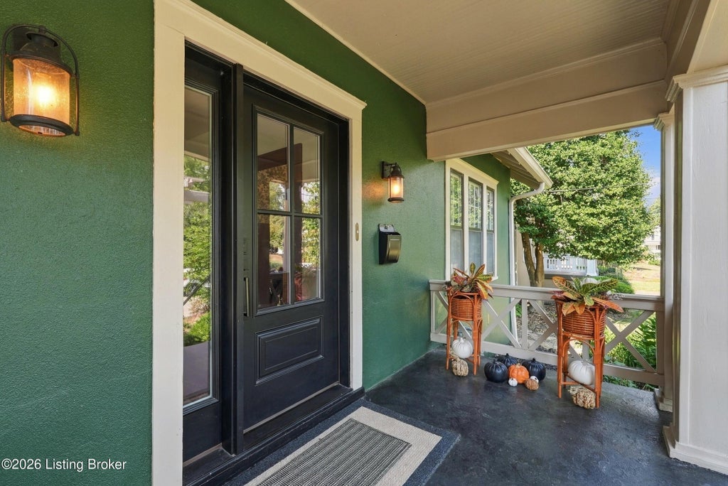 Photo of 1808 Rosedale Ave, Louisville, KY 40205 (MLS # 1729305)