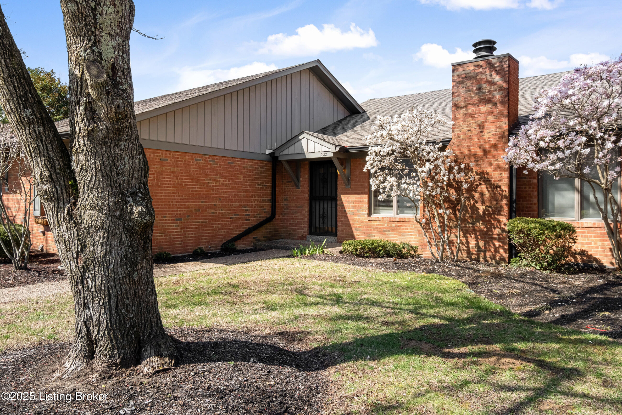 5012 Marina Cove, Prospect, Kentucky image 2