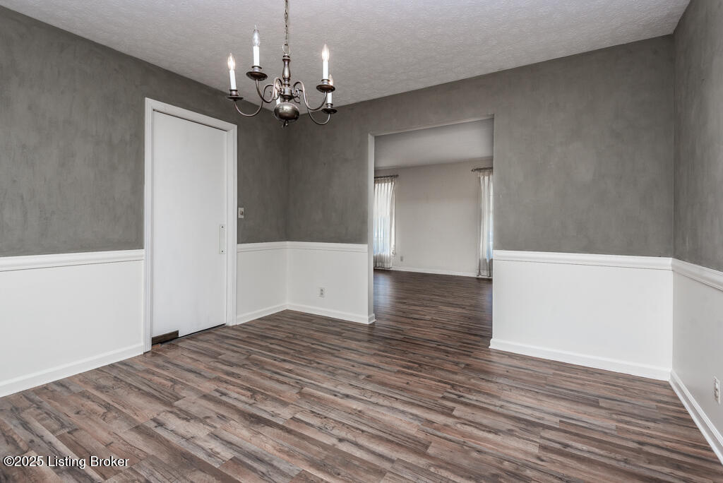 9007 Henry Clay Dr, Louisville, Kentucky image 7