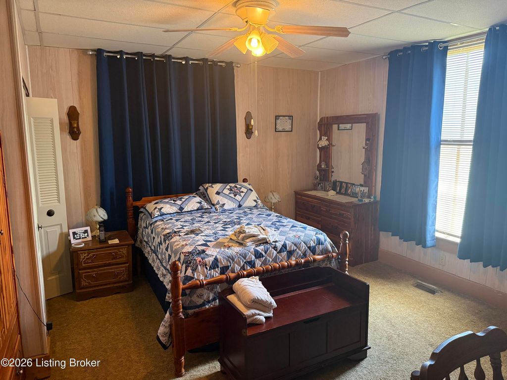 Photo of 800 Bolivar St, Owensboro, KY 42303 (MLS # 1717210)