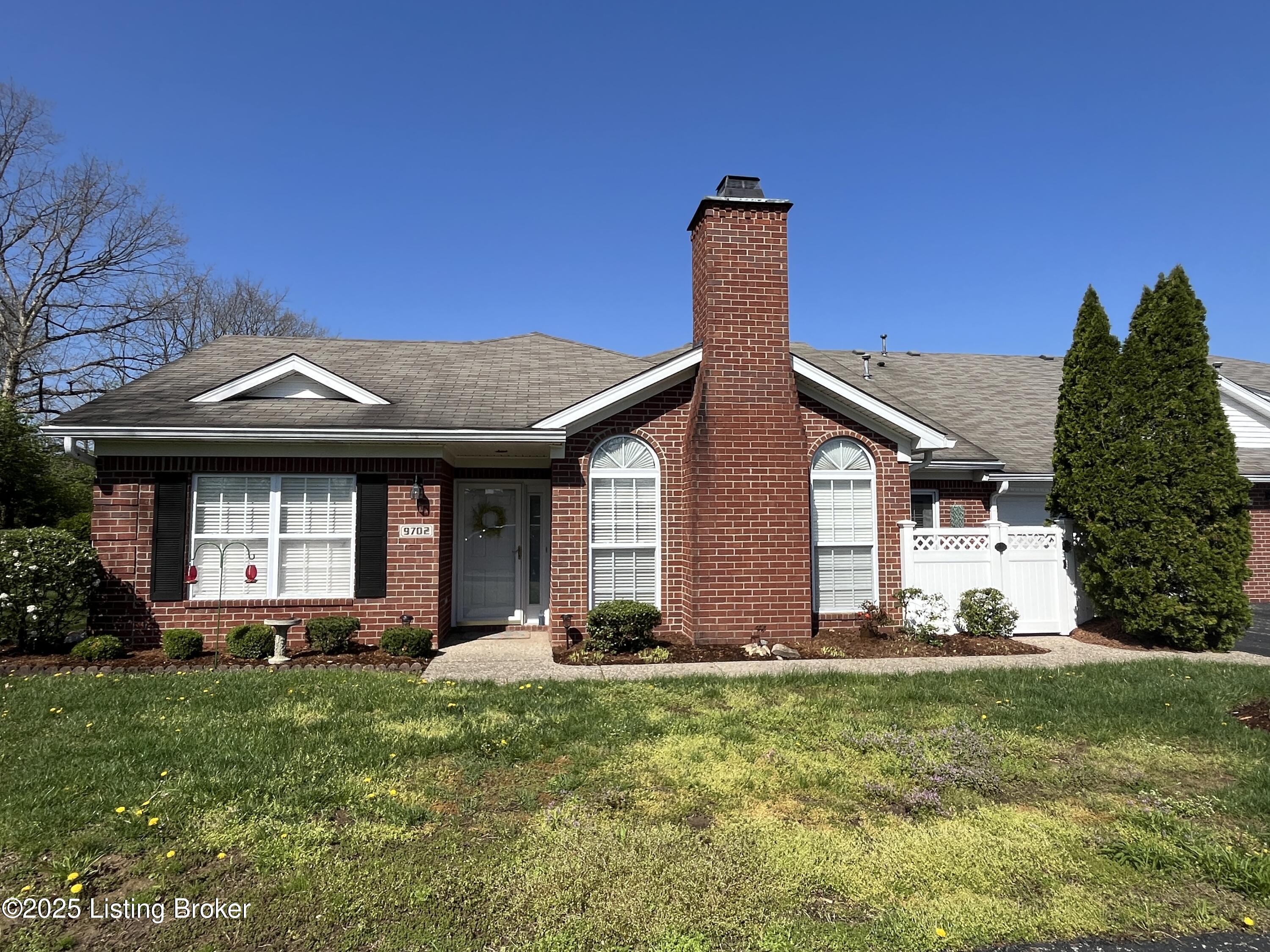 9702 Pepperdine Dr, Louisville, Kentucky image 2