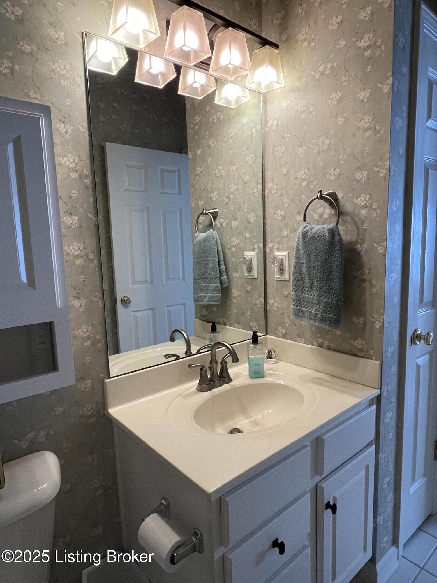 9702 Pepperdine Dr, Louisville, Kentucky image 31