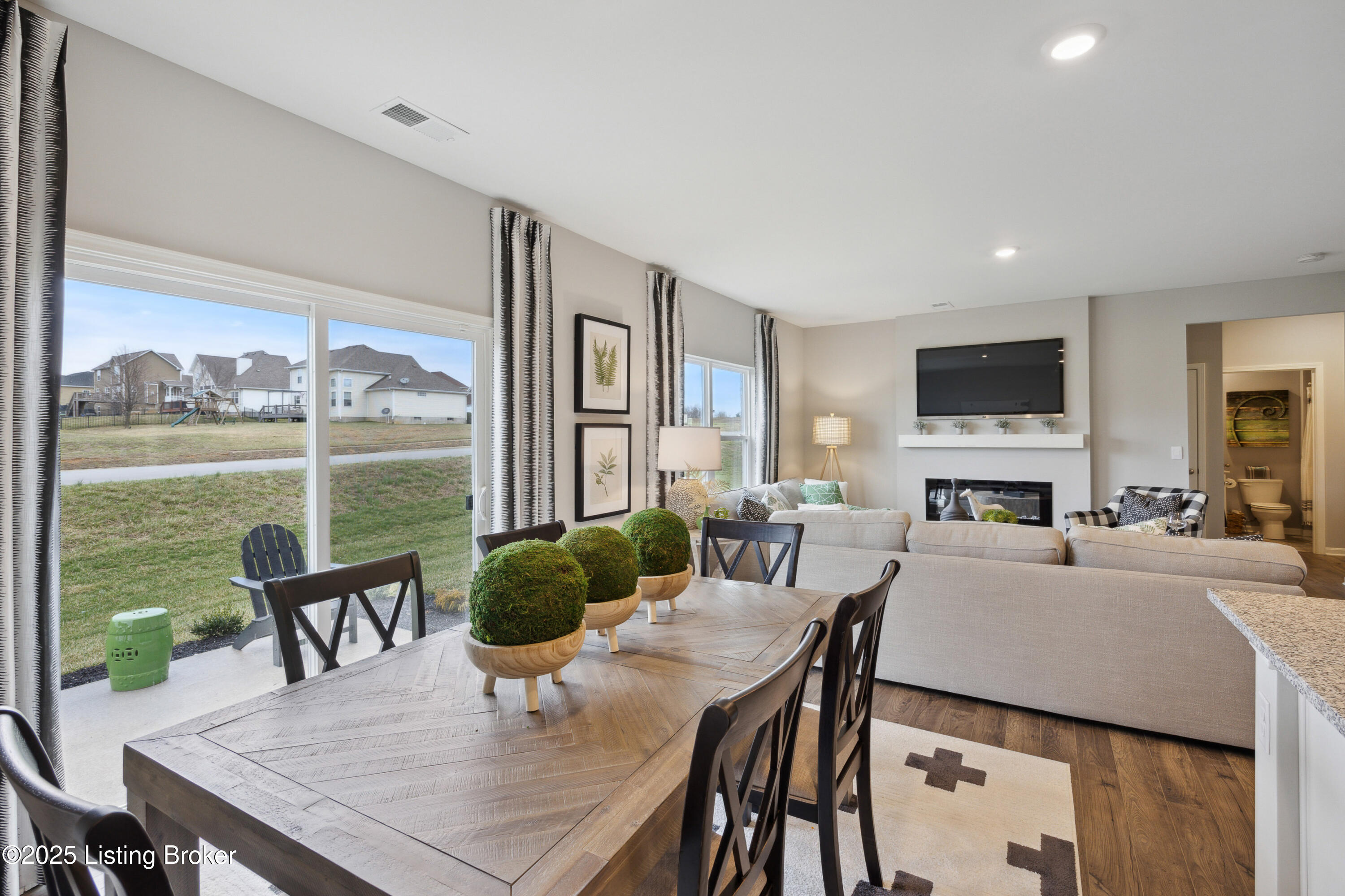 11033 Pheasant Hill Cir, Louisville, Kentucky image 7