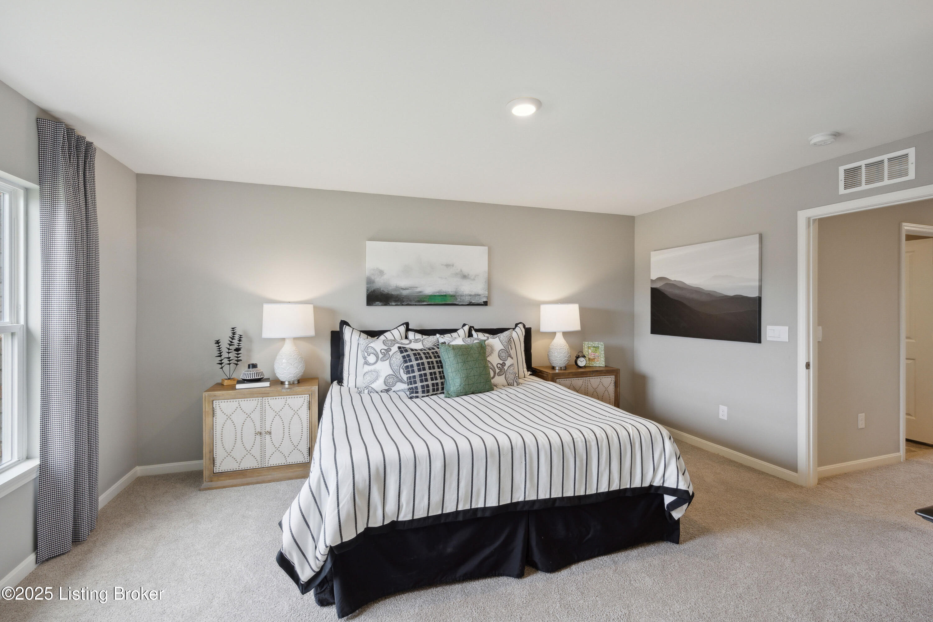 11033 Pheasant Hill Cir, Louisville, Kentucky image 29