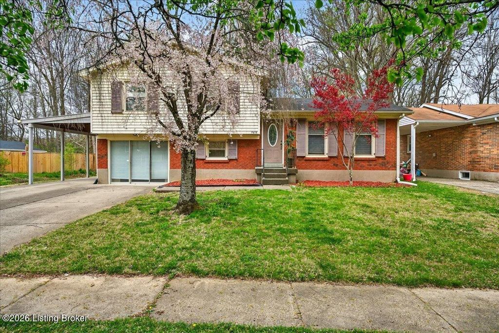 Photo of 7618 Greenfield Ave, Louisville, KY 40214 (MLS # 1713054)