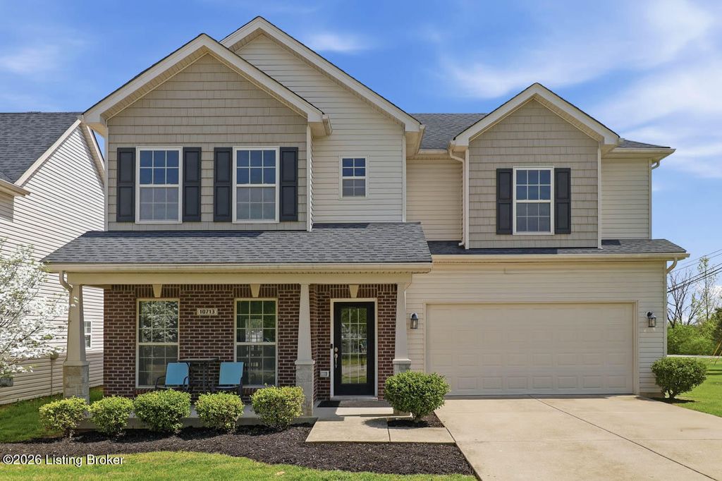 Photo of 10713 Evanwood Dr, Louisville, KY 40228 (MLS # 1713891)