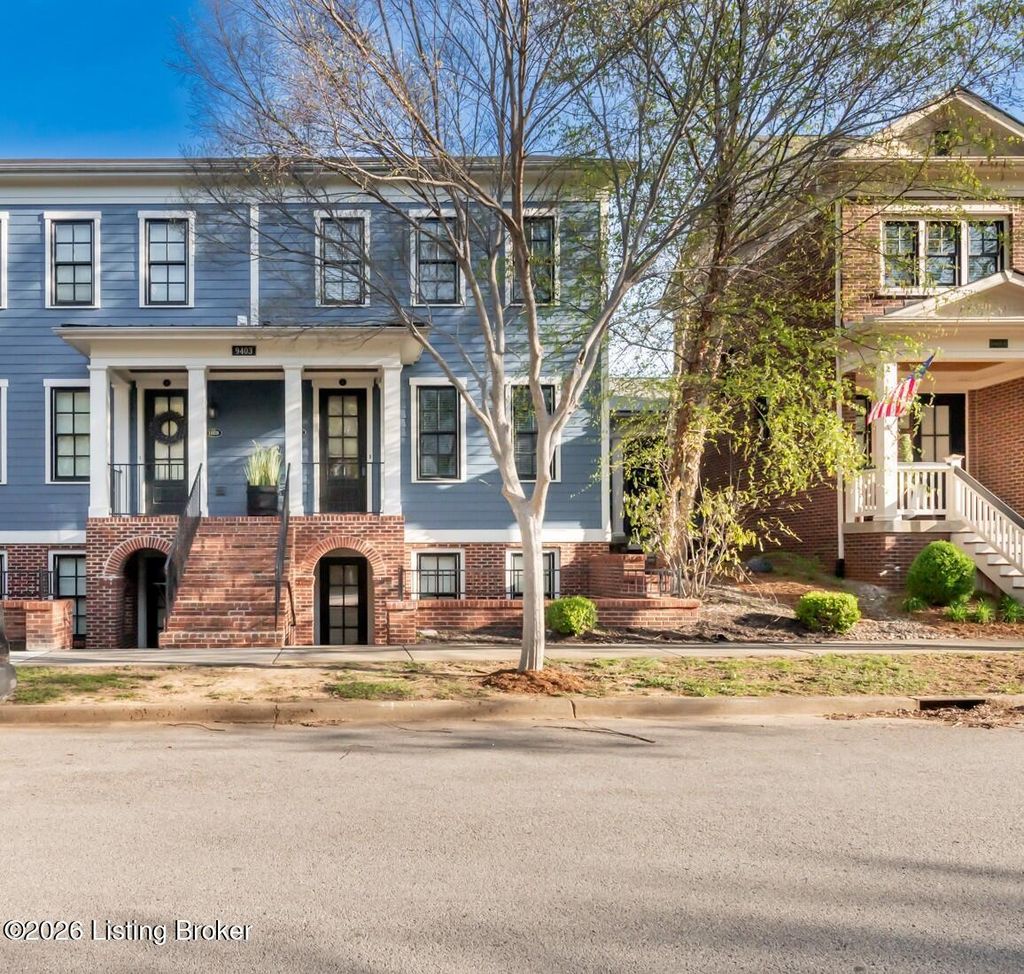 Photo of 9403 Delphinium St #103, Prospect, KY 40059 (MLS # 1713874)