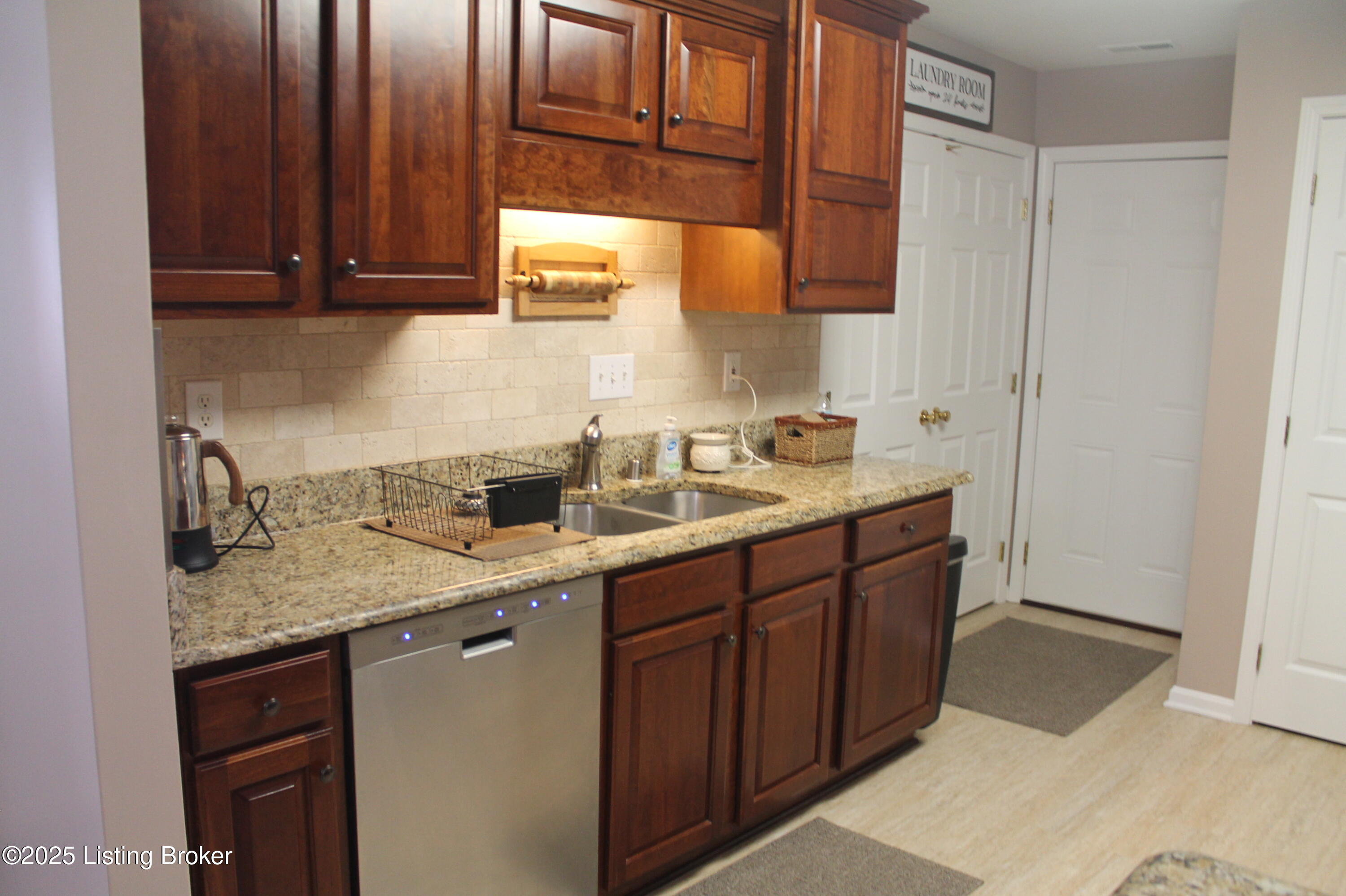 137 Woodpointe Ct, Mt Washington, Kentucky image 11