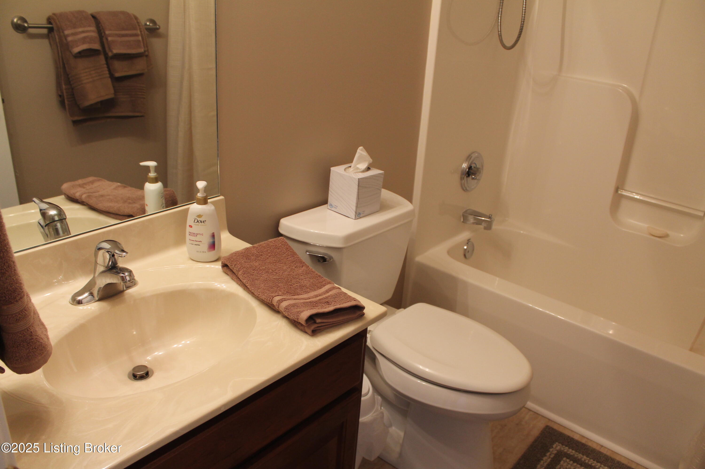 137 Woodpointe Ct, Mt Washington, Kentucky image 28