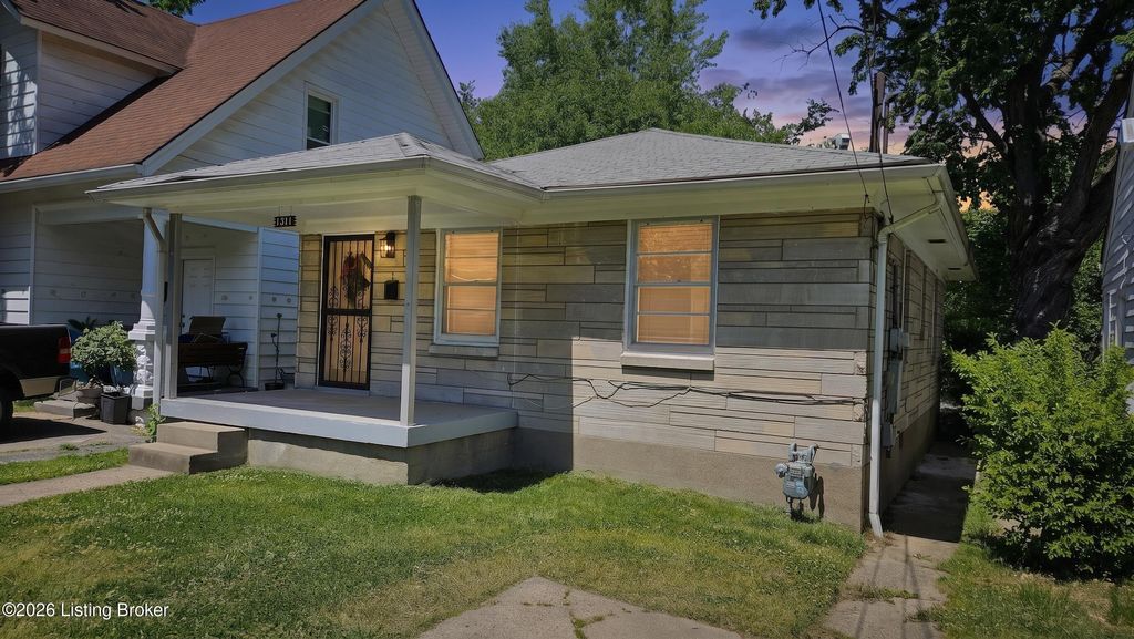 Photo of 1311 Haskin Ave, Louisville, KY 40215 (MLS # 1717482)