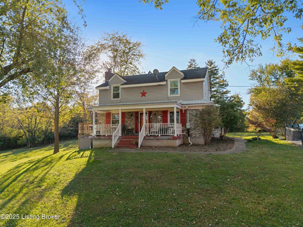 Photo of 63 Fox Run Rd, Pendleton, KY 40055 (MLS # 1701844)