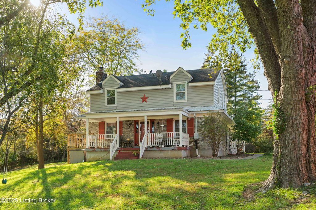 Photo of 63 Fox Run Rd, Pendleton, KY 40055 (MLS # 1701844)