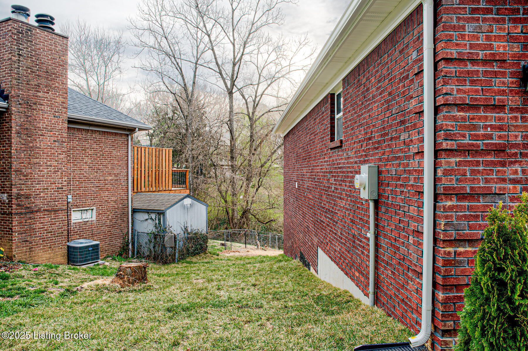 8619 Wooded Glen Rd, Louisville, Kentucky image 35