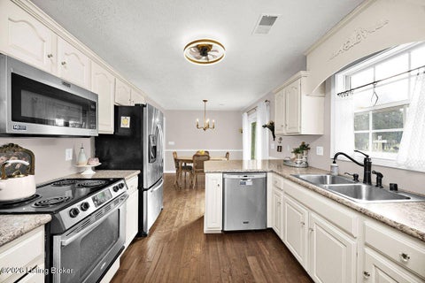 Tiny photo for 289 River Park Blvd, Taylorsville, KY 40071 (MLS # 1729692)