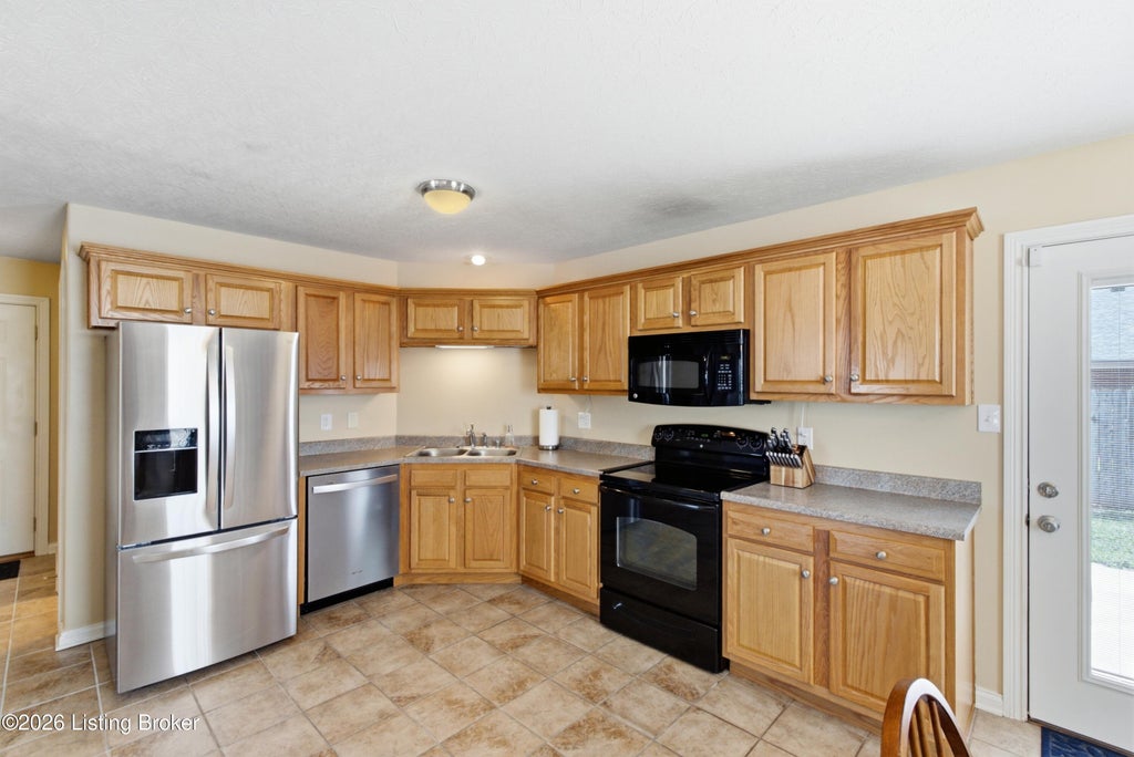 Photo of 312 Frederick Rd, Nicholasville, KY 40356 (MLS # 1727102)