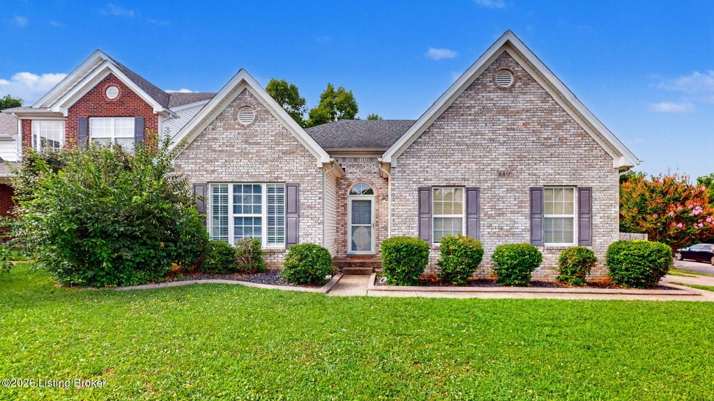 Photo of 8817 Eli Dr, Louisville, KY 40291 (MLS # 1723103)