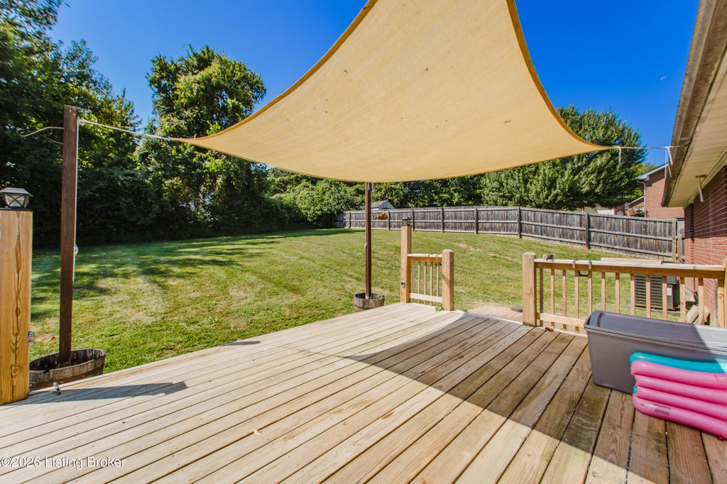 Photo of 144 Glenview Dr, Bardstown, KY 40004 (MLS # 1728293)
