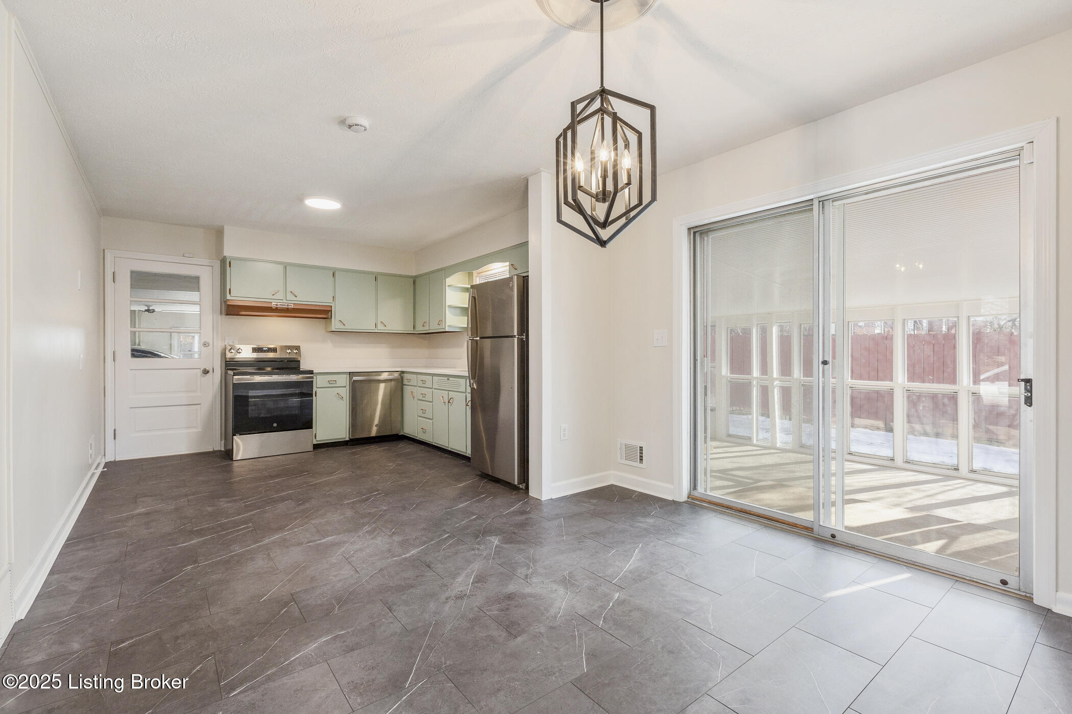 5714 Indian Rock Rd, Louisville, Pennsylvania image 12