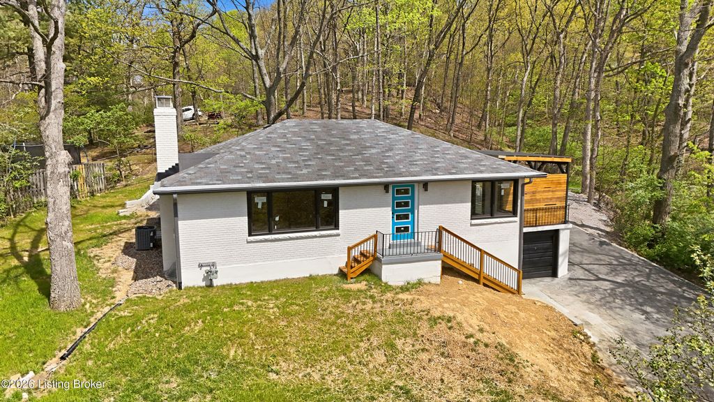 Photo of 5331 Westhall Ave, Louisville, KY 40214 (MLS # 1713953)