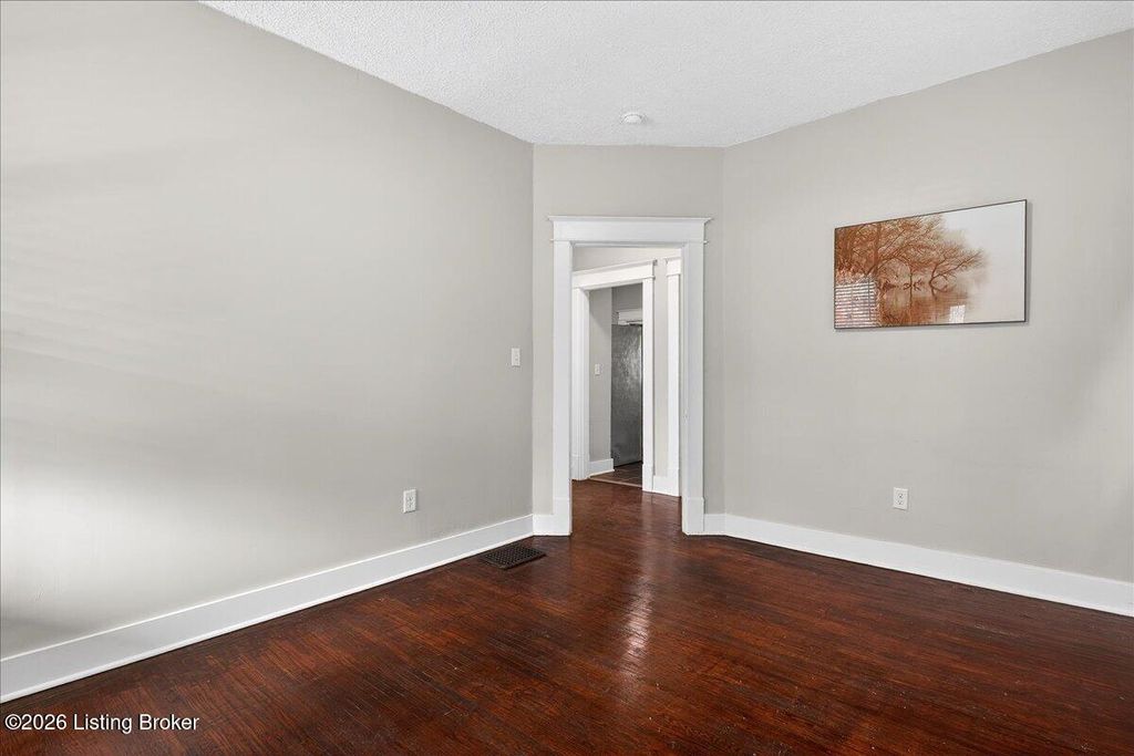 Photo of 2722 Taylor Blvd, Louisville, KY 40208 (MLS # 1712295)