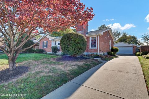 Photo of 2517 Melody Way, Louisville, KY 40299 (MLS # 1701956)