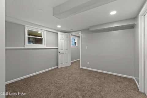 Tiny photo for 1402 Cloverhills Dr, Louisville, KY 40216 (MLS # 1728968)