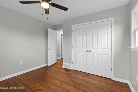 Tiny photo for 1402 Cloverhills Dr, Louisville, KY 40216 (MLS # 1728968)
