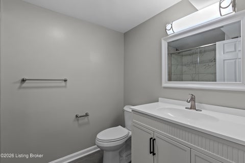 Tiny photo for 1402 Cloverhills Dr, Louisville, KY 40216 (MLS # 1728968)