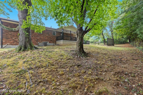 Tiny photo for 1402 Cloverhills Dr, Louisville, KY 40216 (MLS # 1728968)