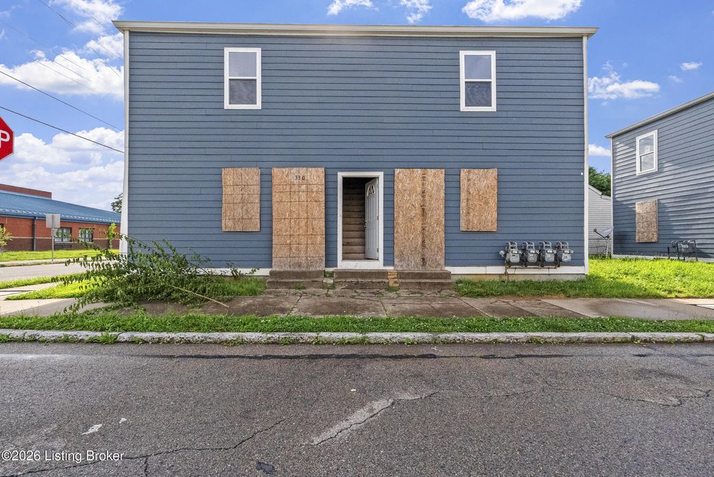 Photo of 330 N 29th St, Louisville, KY 40212 (MLS # 1721231)