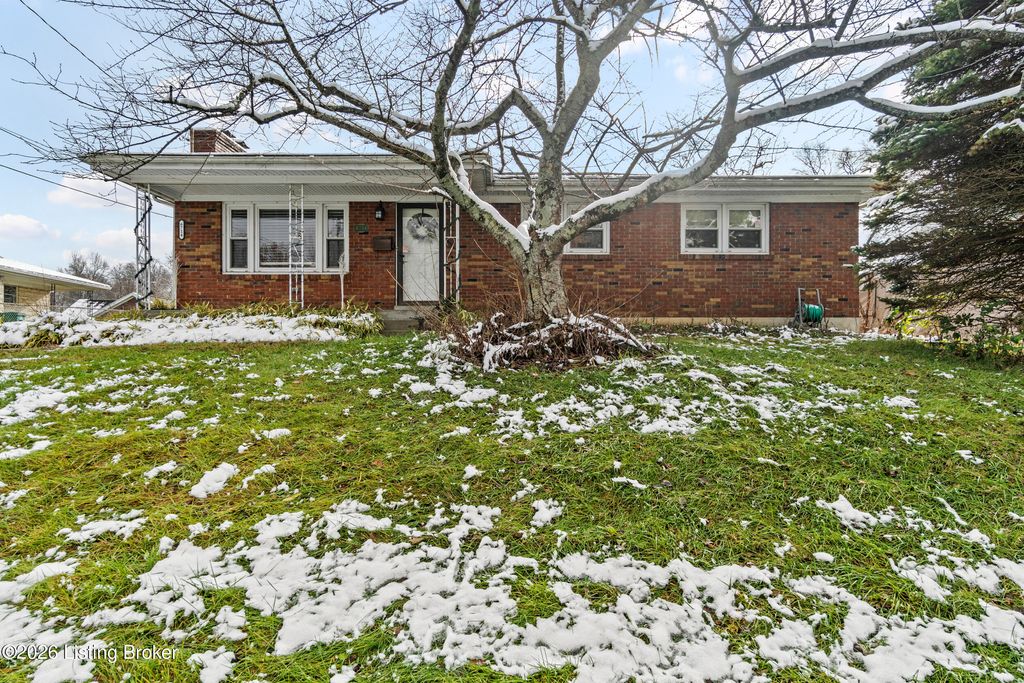 Photo of 6714 Shareith Dr, Louisville, KY 40228 (MLS # 1707442)