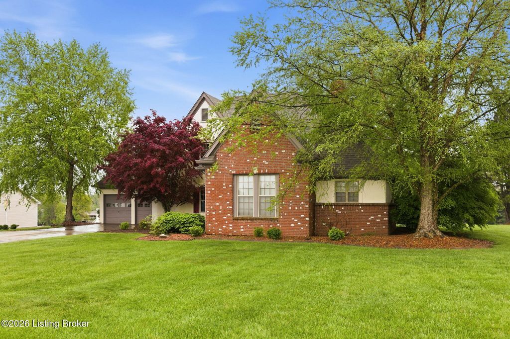 Photo of 206 Harman Dr, Hodgenville, KY 42748 (MLS # 1714809)