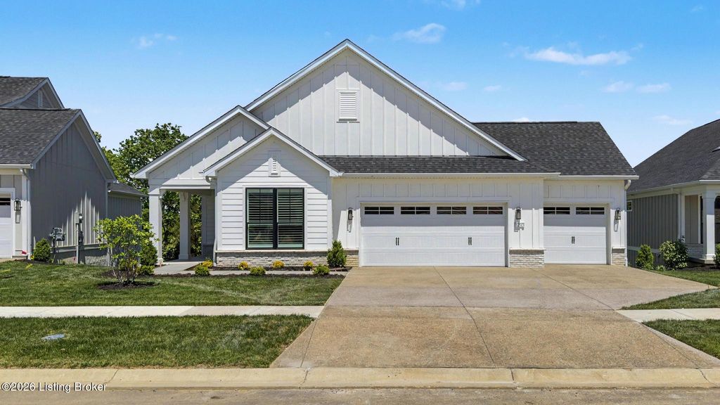 Photo of 12515 Oakland Hills Trail, Louisville, KY 40291 (MLS # 1717389)