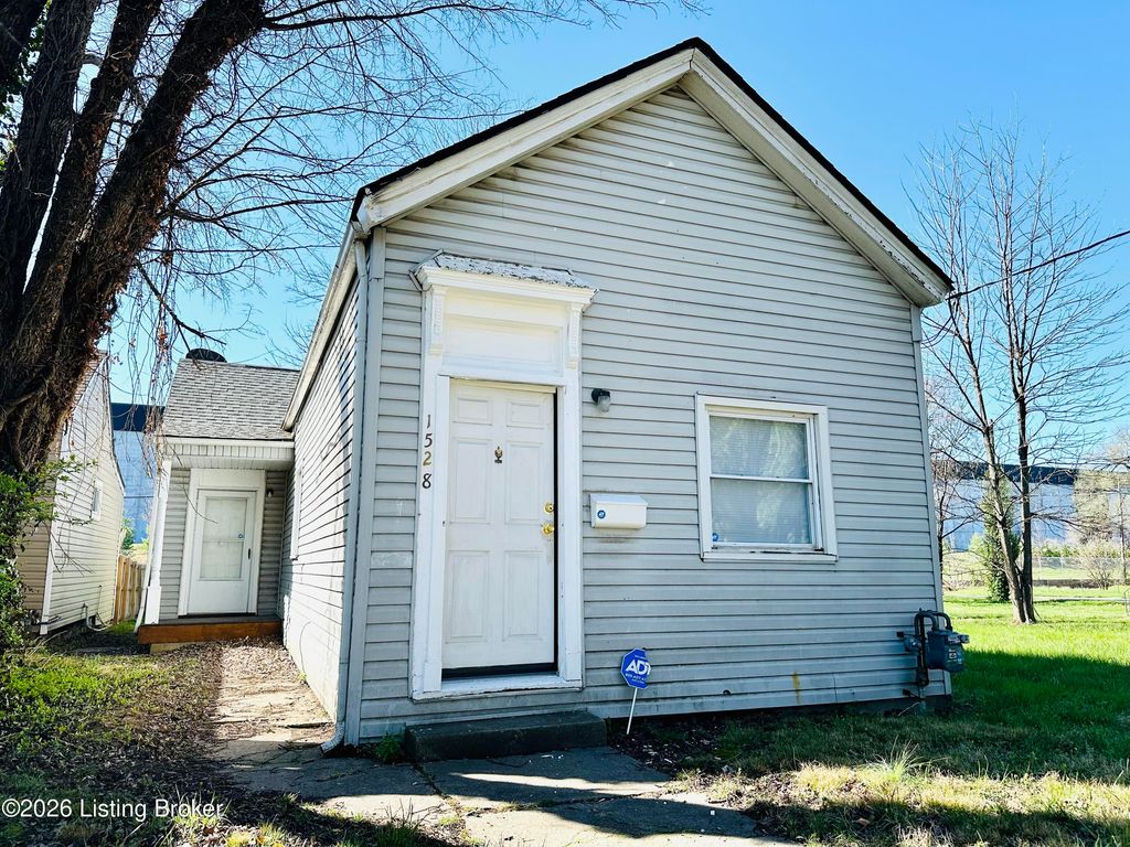 Photo of 1528 Wilson Ave, Louisville, KY 40210 (MLS # 1712339)