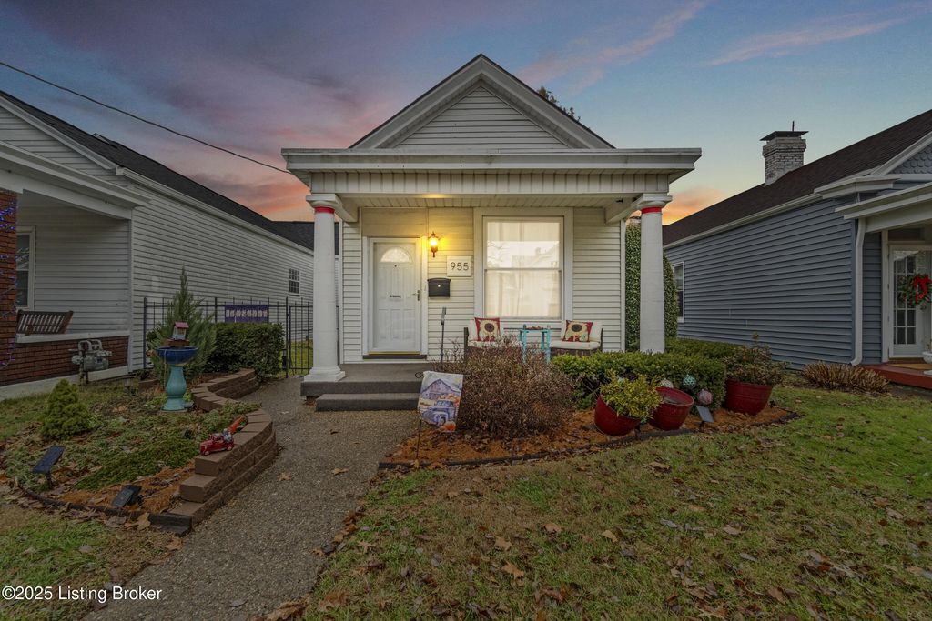 Photo of 955 Ellison Ave, Louisville, KY 40204 (MLS # 1705564)