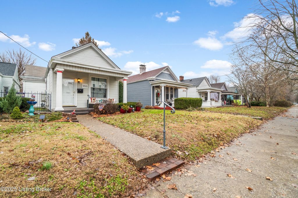 Photo of 955 Ellison Ave, Louisville, KY 40204 (MLS # 1705564)