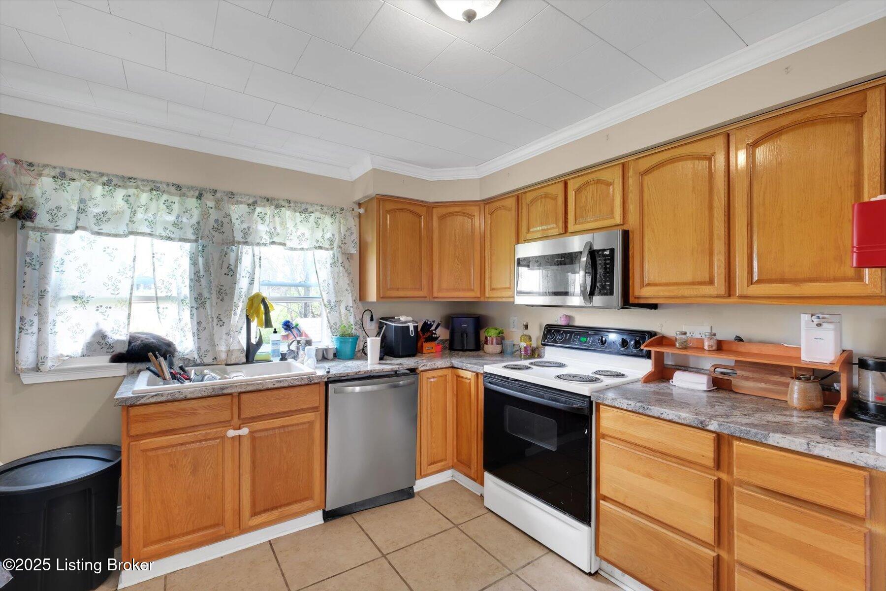 79 Defoe Rd, Pleasureville, Kentucky image 7