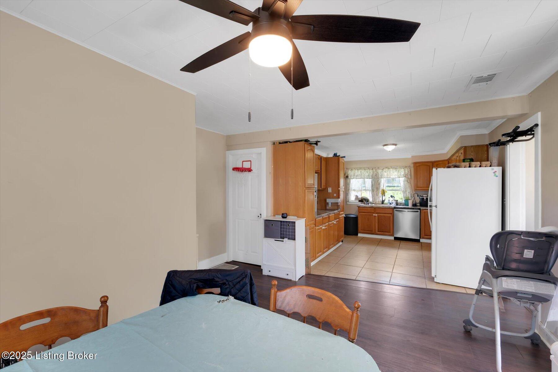 79 Defoe Rd, Pleasureville, Kentucky image 5