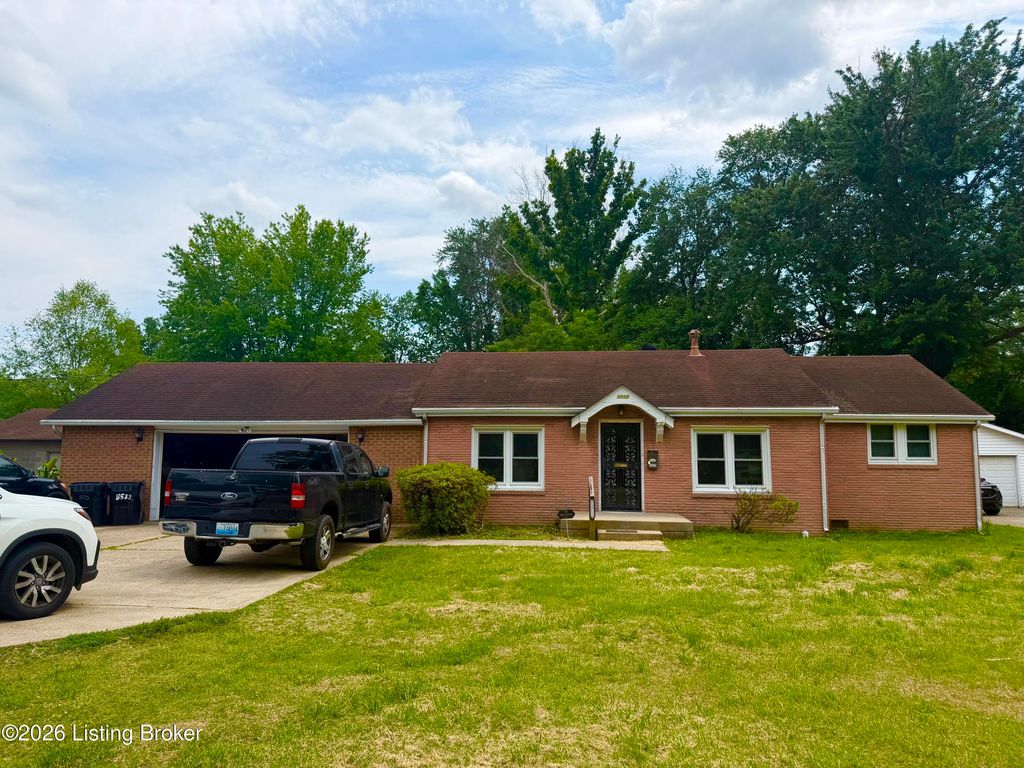 Photo of 5532 Bruce Ave, Louisville, KY 40214 (MLS # 1717725)