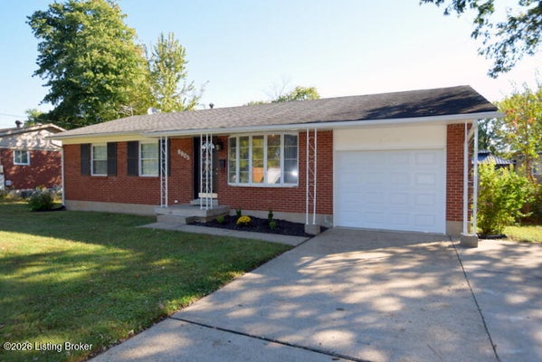8905 BLUEBELL DR, LOUISVILLE, KY 40219 - Image 71ec1d8f0c2a4bbb0e51bfe47efcdbe4/2765242598