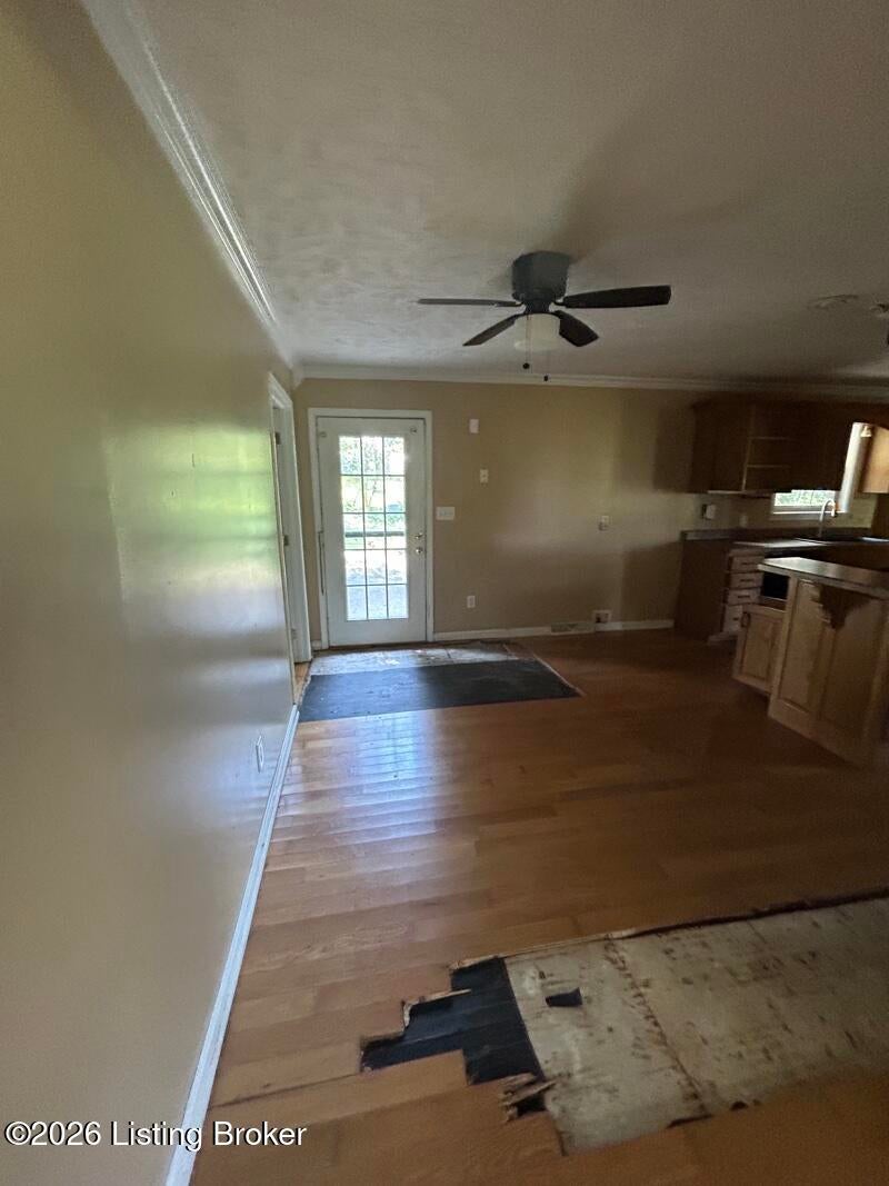 Photo of 131 Glen View Ln, Harned, KY 40144 (MLS # 1729775)