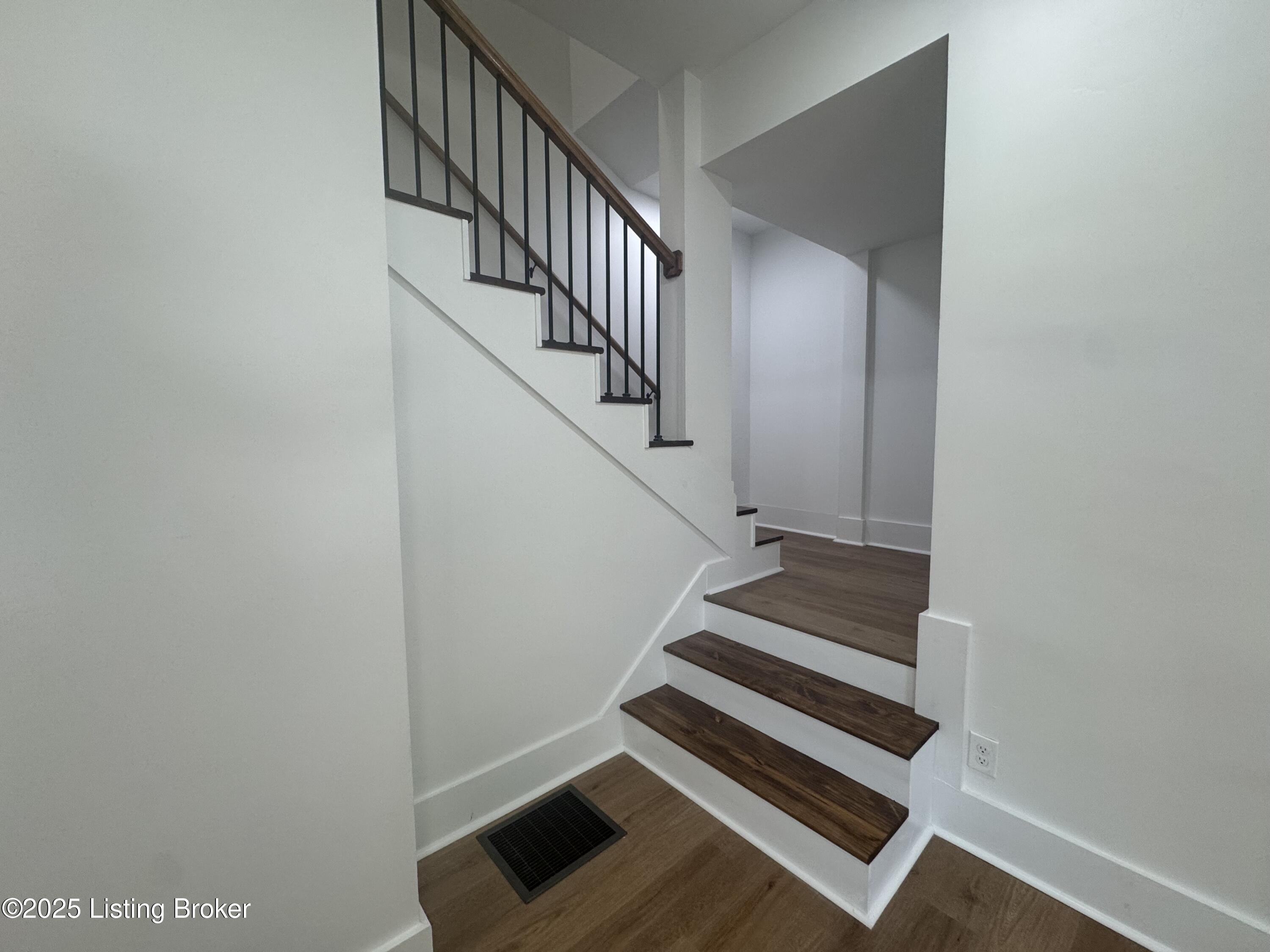 910 Ellison Ave, Louisville, Pennsylvania image 32