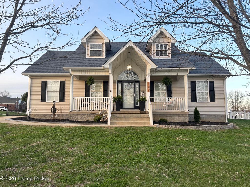 Photo of 107 Azalea Ave, Bardstown, KY 40004 (MLS # 1711994)
