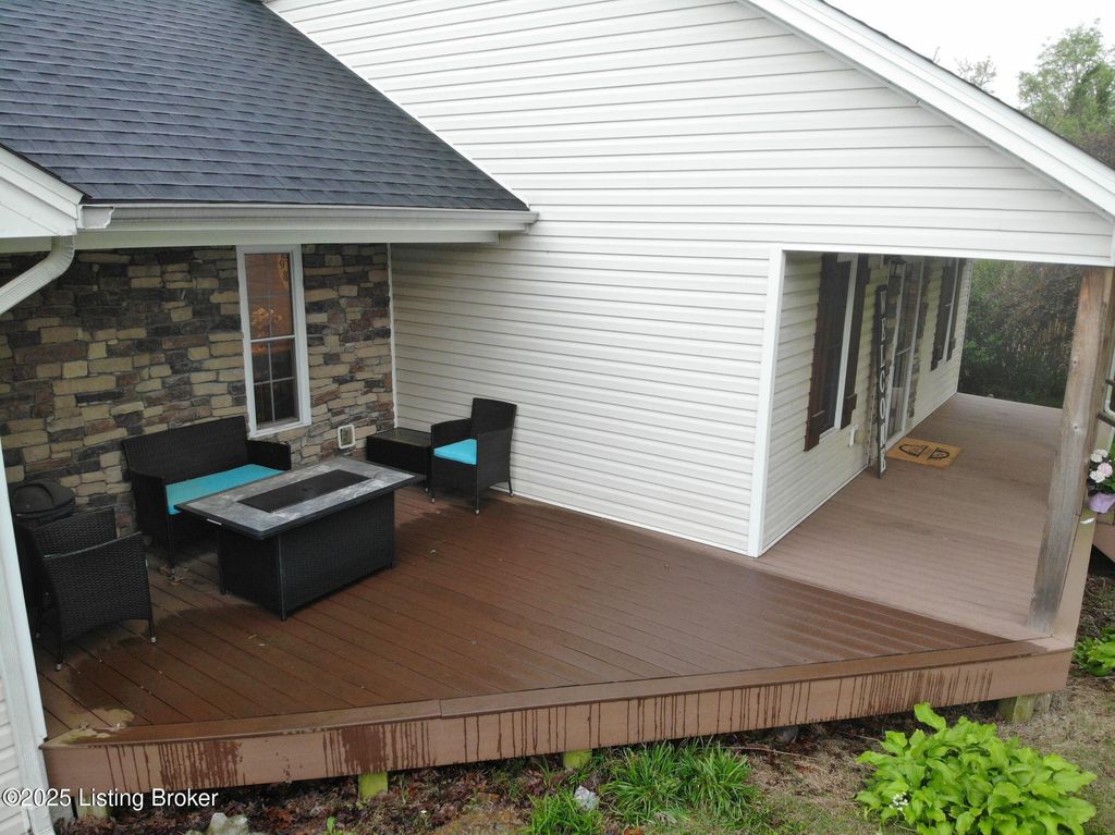 Photo of 1489 Sunbeam Rd, Leitchfield, KY 42754 (MLS # 1700068)