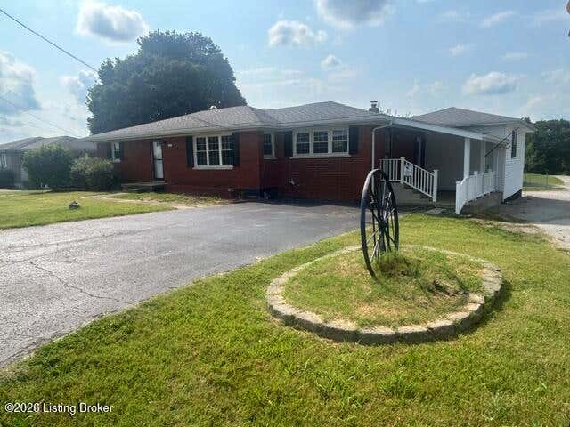 Photo of 388 Gabe Rd, Greensburg, KY 42743 (MLS # 1726348)